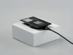 AirCard™ Pro Tracker