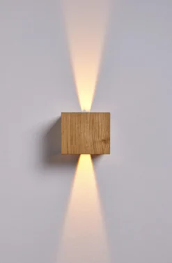 Akku-Wandleuchte Cubus