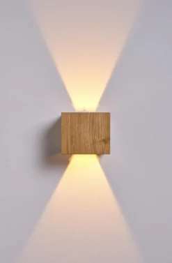 Akku-Wandleuchte Cubus