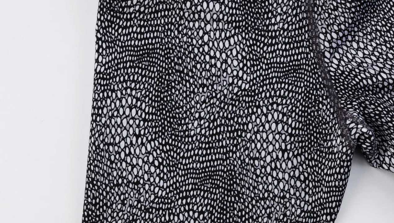 Anita Sport-BH air control oder Anita Active Massage-Leggings Bubbles
