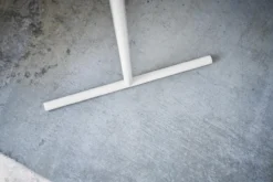 Anlehn-­Eckgarderobe