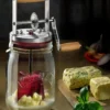 Butterglas mit Handkurbel