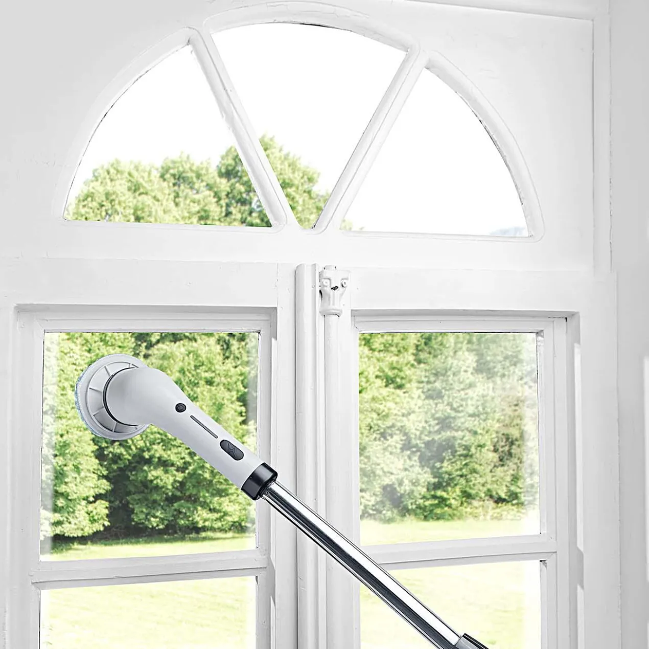 Elektrische Reinigungsbürste Deluxe 8-in-1