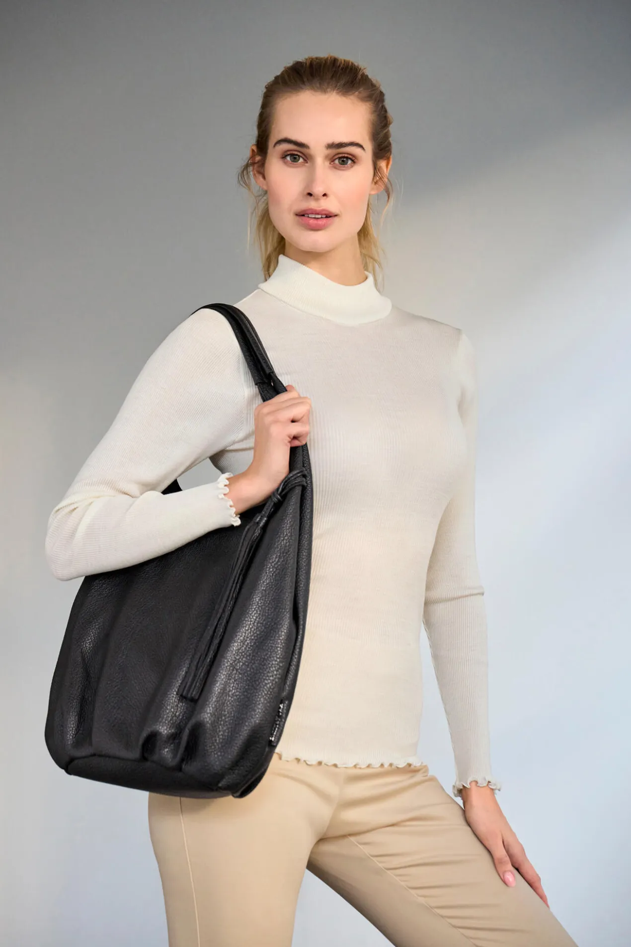 Emily & Noah Soft-Shopper