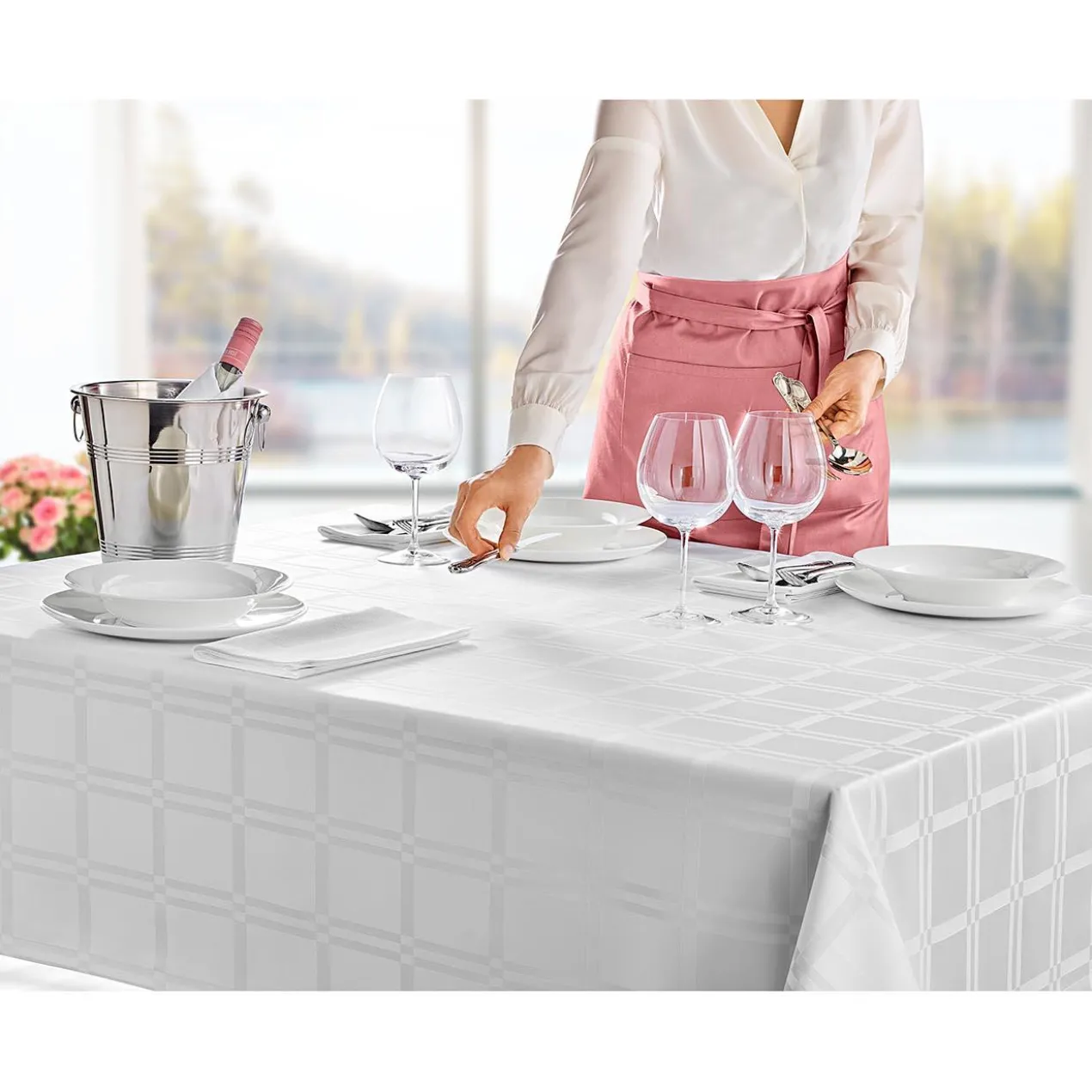 Fleckabweisende Tischdecke