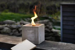Handgefertigtes Beton-Wachslicht