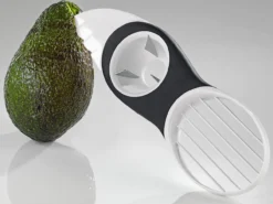 3-in-1-Avocadoschneider