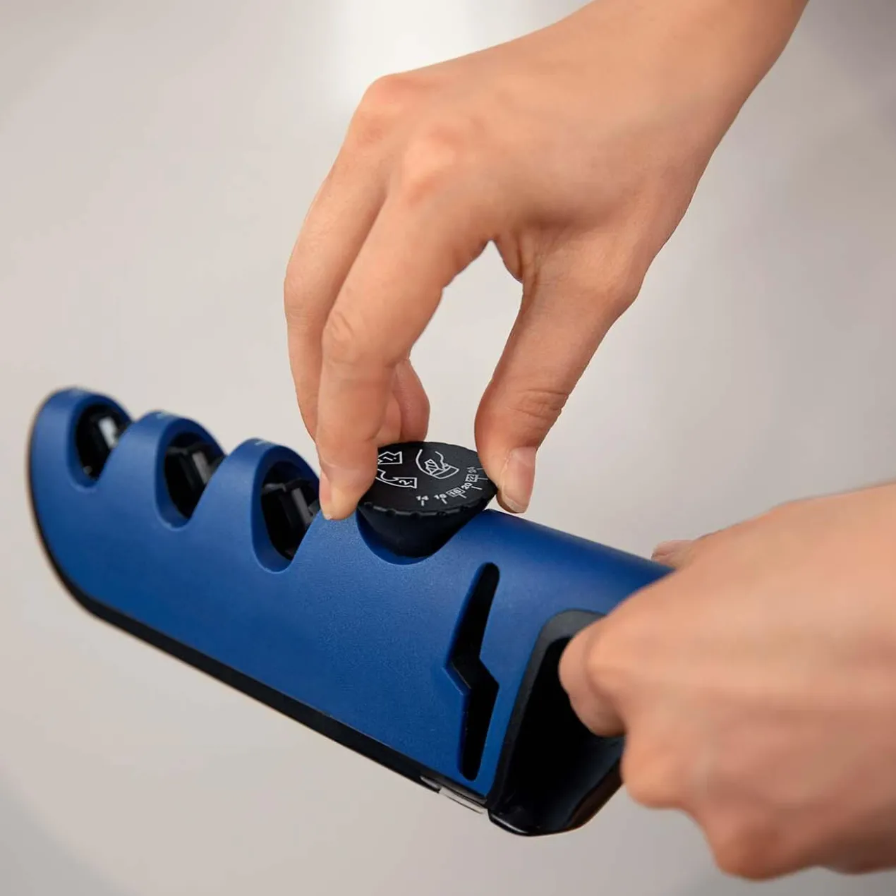 3-in-1 Messer-/Scherenschärfer