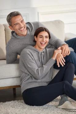 Junghans 1954 Boiled Cashmere Hoodie, Damen