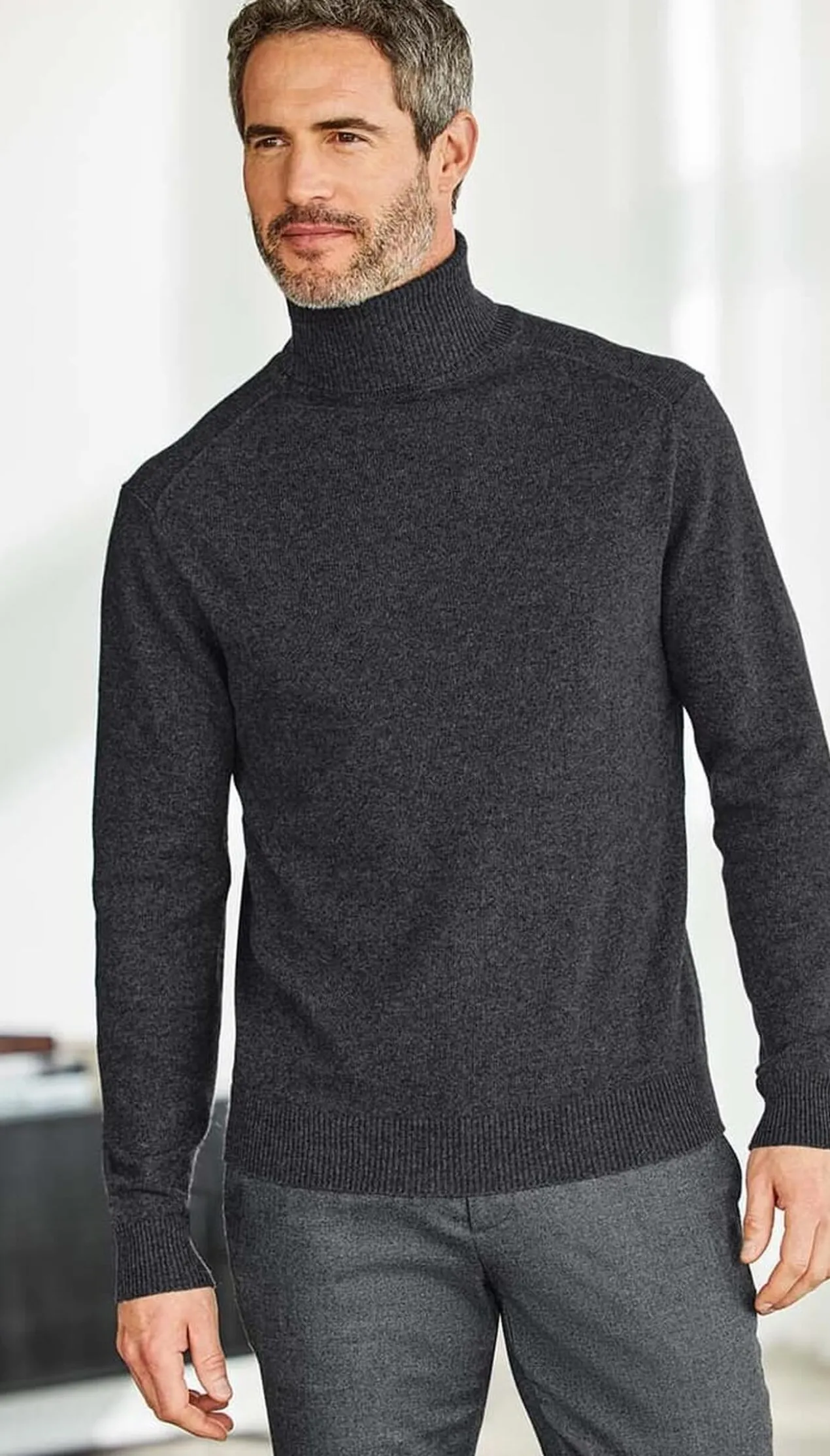 Junghans 1954 Kaschmir V-Pulli oder Rolli, Herren