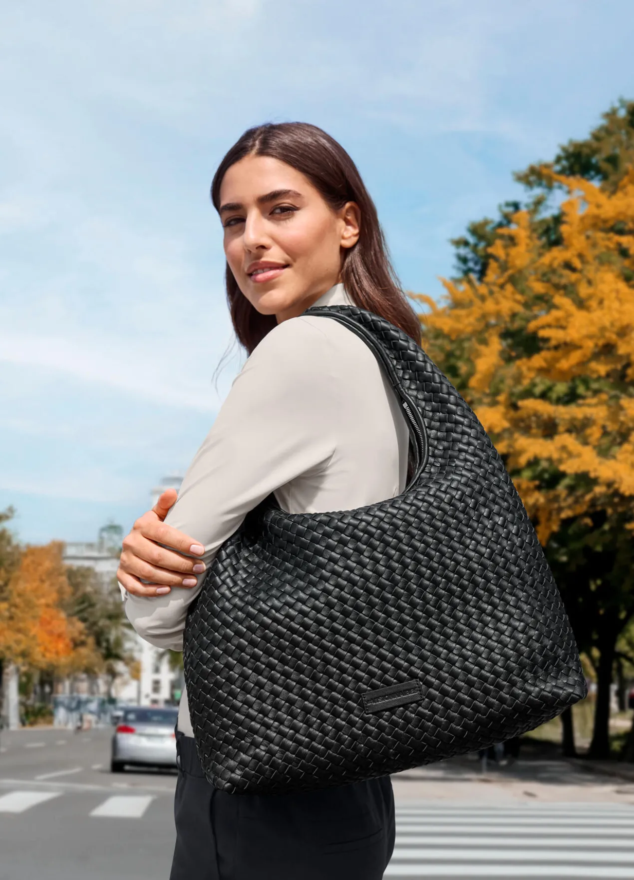 Les Visionnaires Hobo-Flechttasche