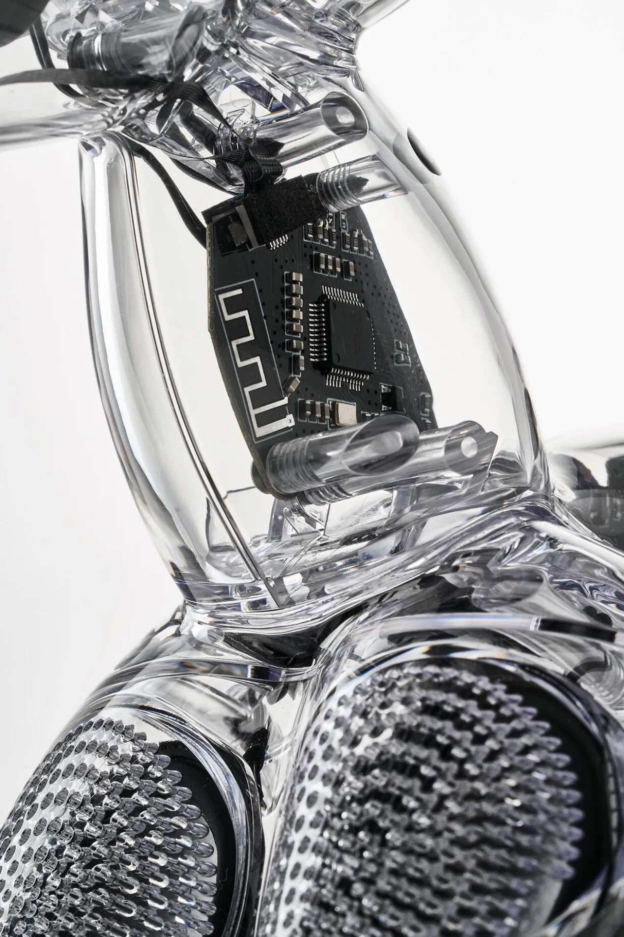Lexon x Jeff Koons Balloon Dog Speaker
