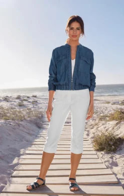 Light-Denim-Blouson