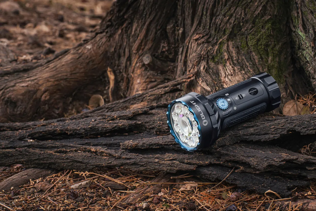 7.000 Lumen Kompakt-Taschenlampe