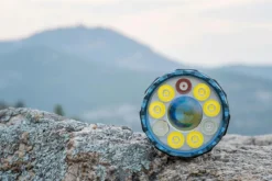 7.000 Lumen Kompakt-Taschenlampe