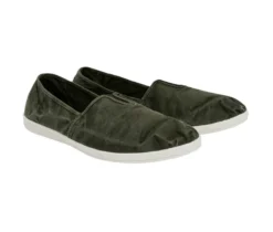 Natural World Slip-On