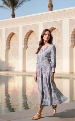 Nimo With Love Ikat-Kleid