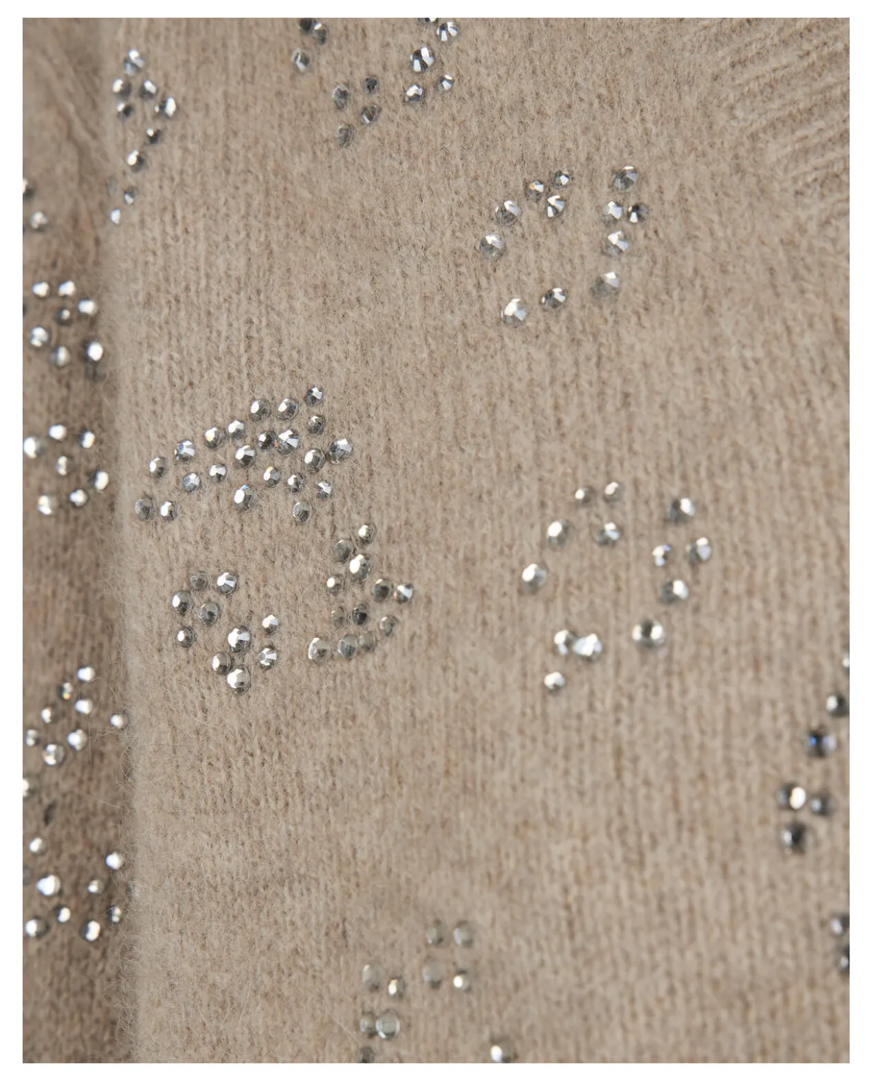 Raccoon-Flausch-Pullover