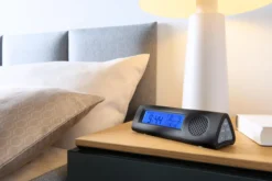 Radiowecker mit Taschenlampe