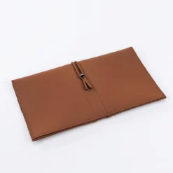 Reto Mirum® Clutch