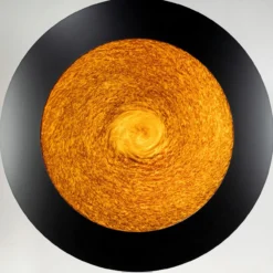 Robert Spillner – Liquid Sculpture Orange-Gold