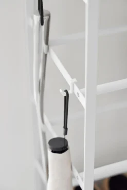 Rollbares Schuhregal