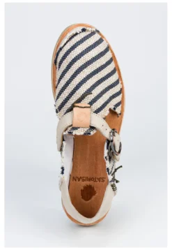 Satorisan Canvas-­Sneaker-Sandalen