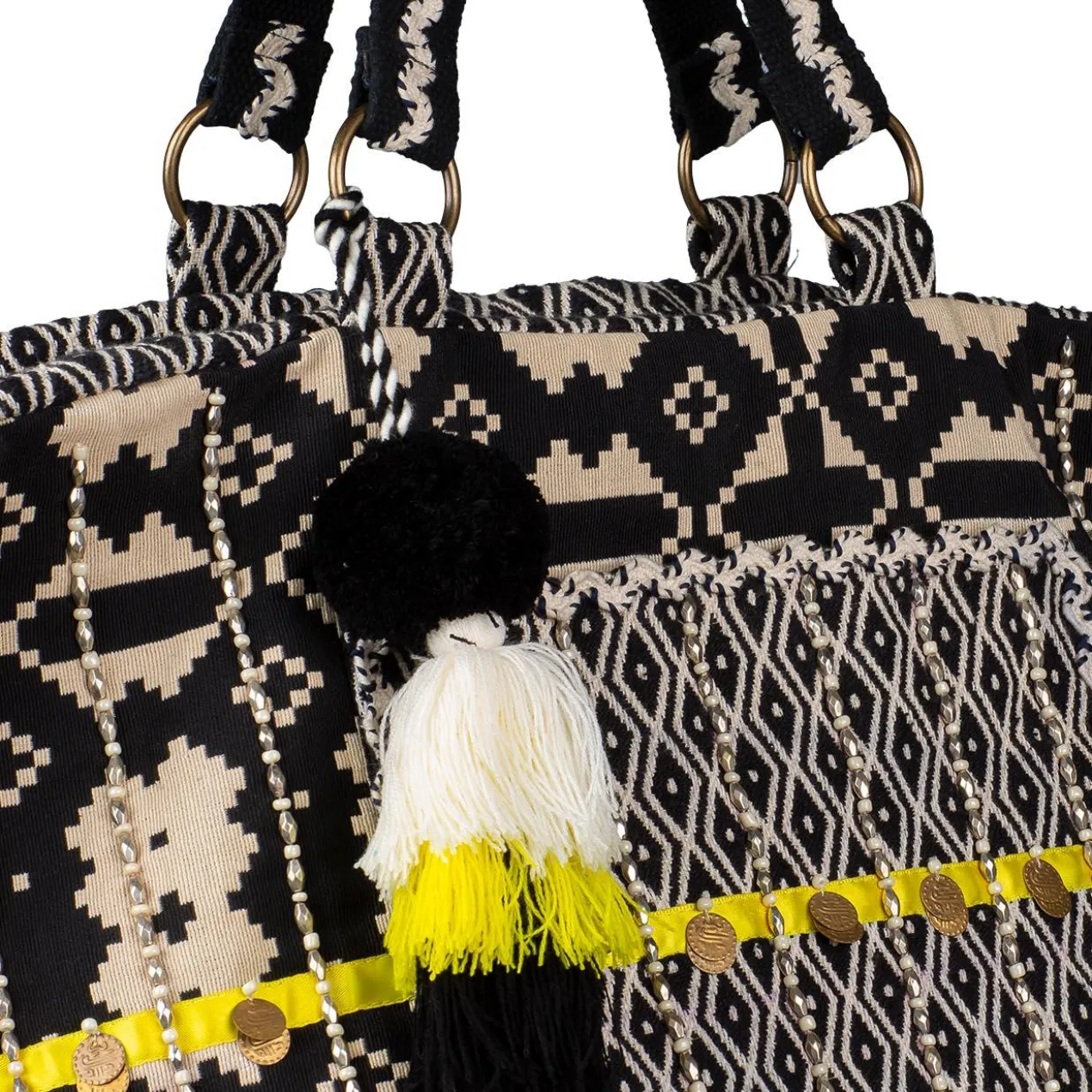 Smitten Weekender Manju