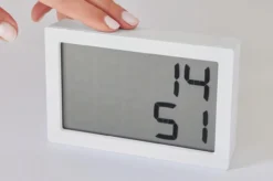 Tischuhr Rechenzeit