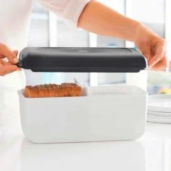 Tupperware® BreadSmart