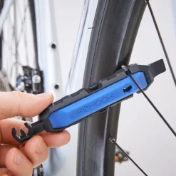 Ultrakompaktes 11-in-1-Fahrradtool