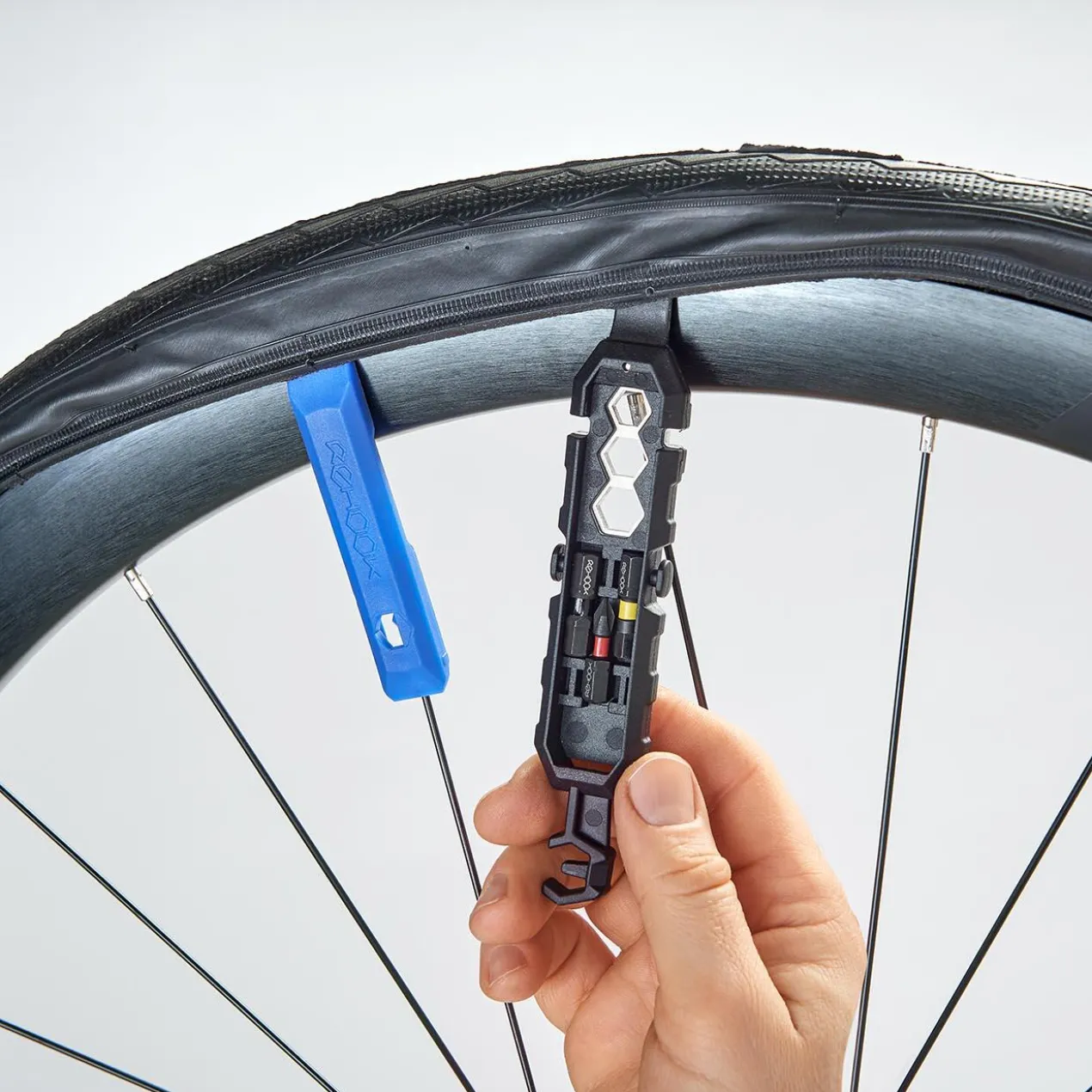 Ultrakompaktes 11-in-1-Fahrradtool