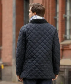 Vier-Jahreszeiten-Steppjacke