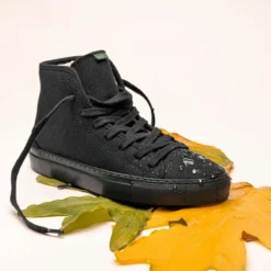 Winter-Canvas-Sneaker